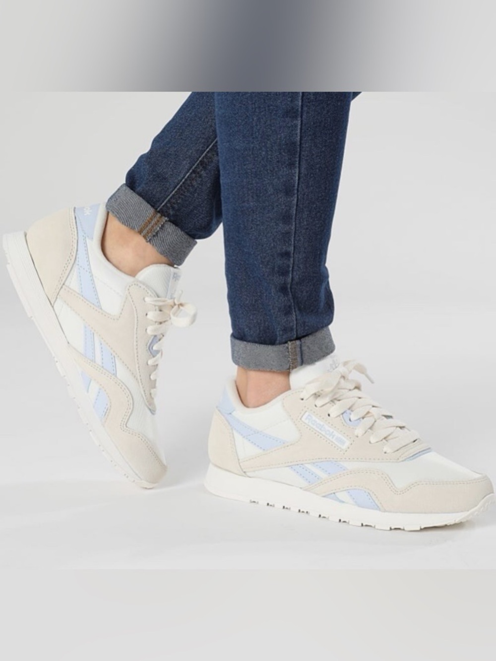 Reebok Classic Nylon Women's Sneaker Running Shoe Athletic Chalk Blue